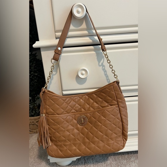 Isaac Mizrahi Handbags - Isaac Mizrahi Quilted Genuine leather shoulder bag